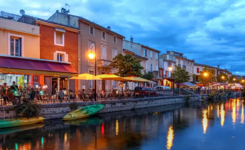 L'Isle sur la Sorgue, Avignon, France
